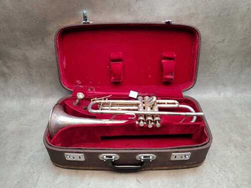 Lark B- student trumpet