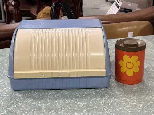 Vintage Australian plastic breadbox and Shannon Designs canister