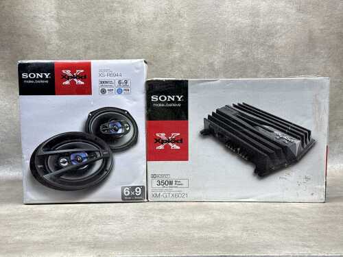 Sony Xplod car audio amplifier and pair of speakers