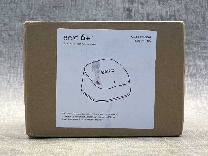 Eero 6+ dual band mesh Wi-Fi 6 router