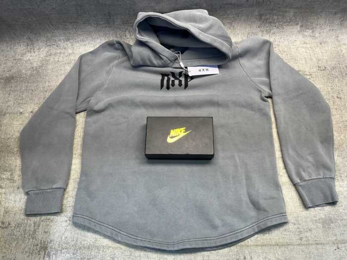 NXP Draelith Dual Curved Hoodie size XL & Nike underwear size L