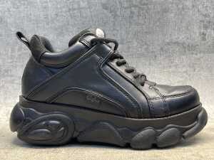 Buffalo boots size US 6.5 - 2