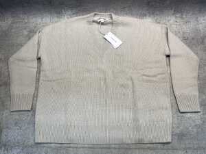 Assembly Label Alora Cashmere V Neck Knit size 8