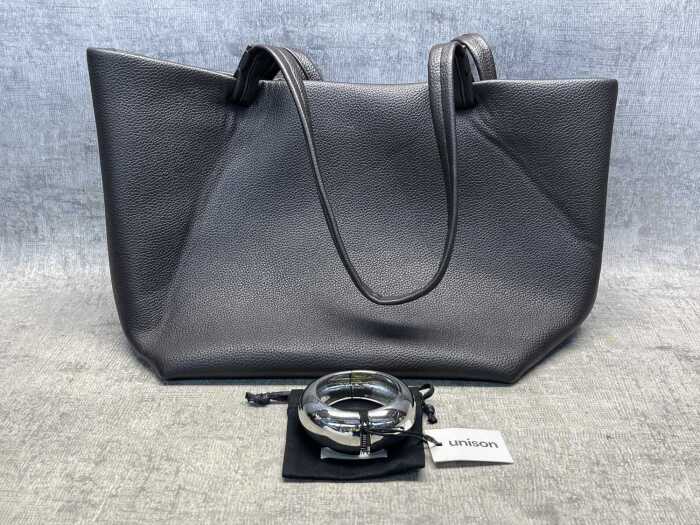 Unison Parker Tote bag & bangle
