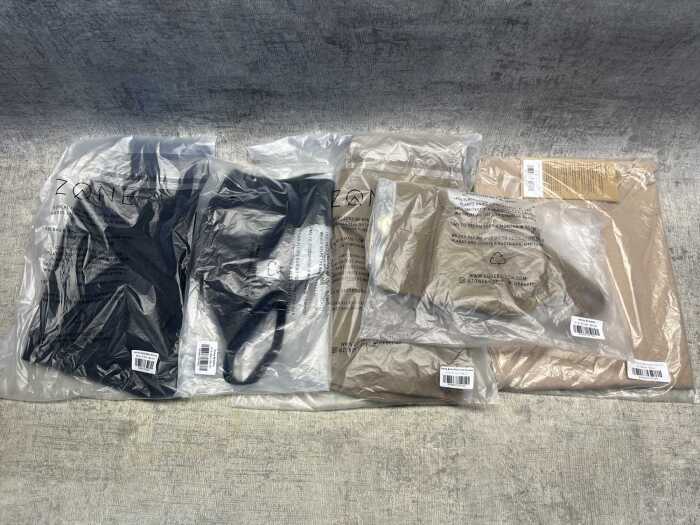 Group of Zone hemp clothing size S
