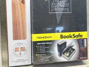 Group of homewares - 3