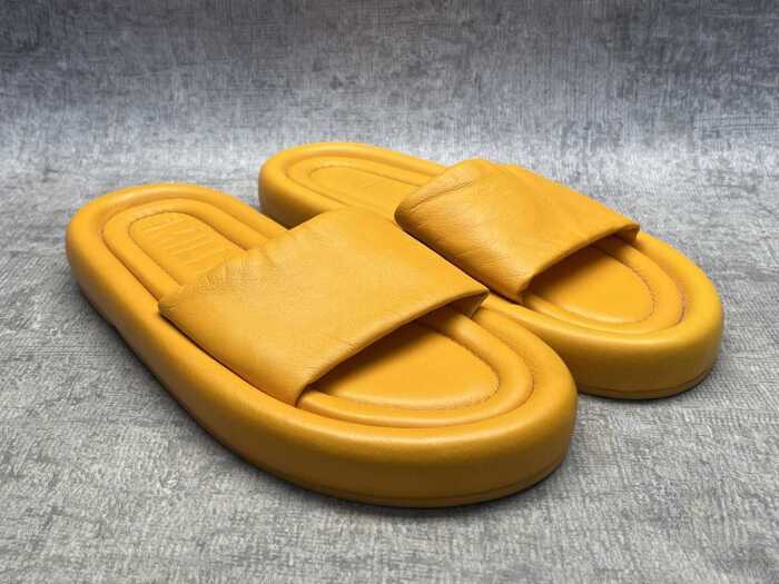 Mango x Simon Miller slides size EU 38