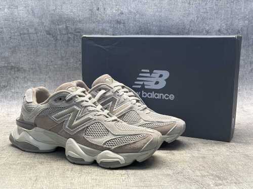 New Balance 9060 size US 6.5