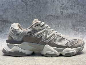 New Balance 9060 size US 6.5 - 2