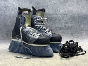 Nike Quest Zoom Air hockey skates size US L