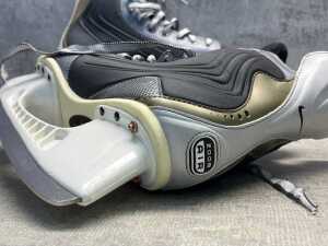 Nike Quest Zoom Air hockey skates size US L - 3