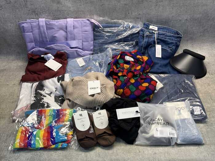 Group of Women's clothing size L