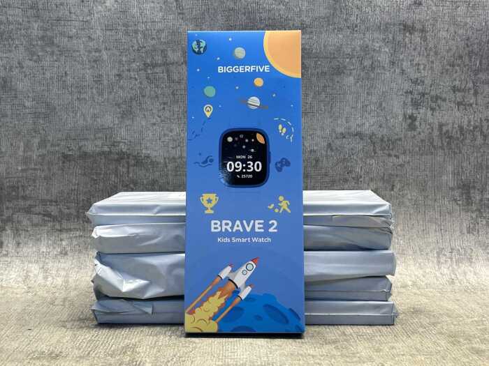Six Biggerfive Brave 2 kids smart watches