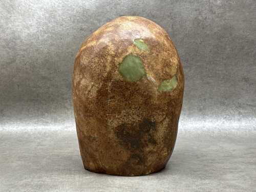 Rough quartz specimen rock