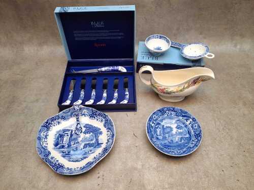 Five Spode porcelain pieces including boxed Italian cheese knife and spreaders set, boxed tea strainer set, etc.