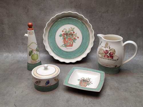 Wedgwood 'Sarah's Garden' green porcelain kichen items