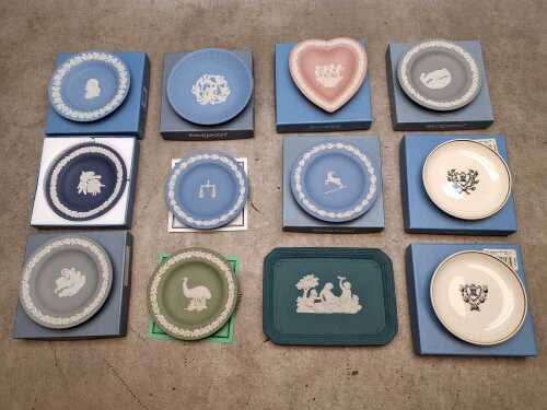 Wedgwood jasperware porcelain miniature plates