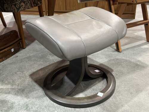 IMG Comfort Norway leather ottoman