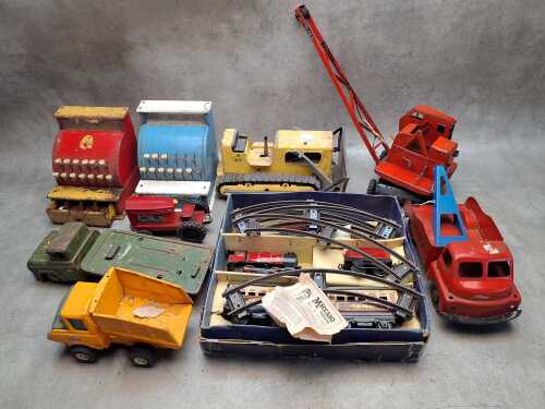 Australian tin toys