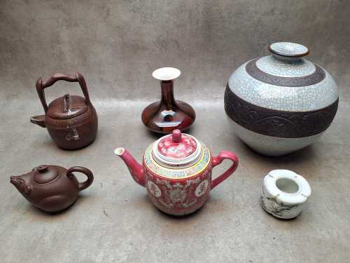 Chinese ceramics including teapots