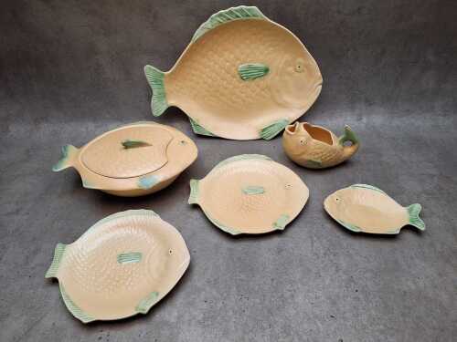 Shorter and Son ceramic fish serving ware