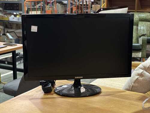Samsung 24-inch computer monitor