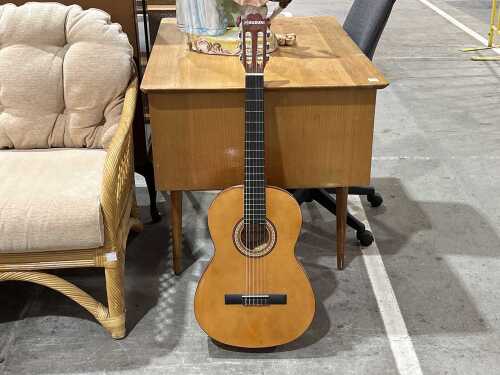 Suzuki six string acoustic guitar