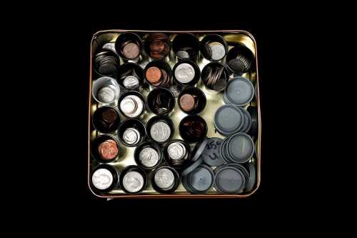 Group of mostly US coins