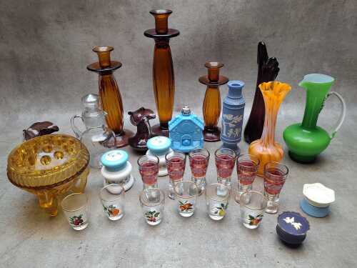 Assorted coloured glass