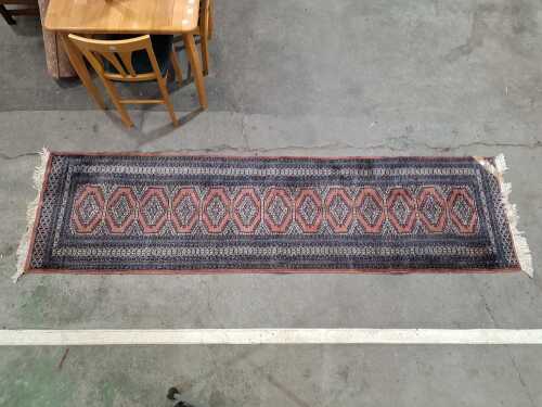 Indo/Persian hand-knotted wool hall runner