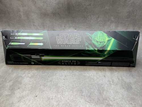 Star Wars The Black Series Yoda Force FX Elite lightsaber
