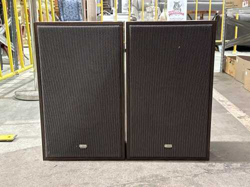 Pair of Onkyo speakers