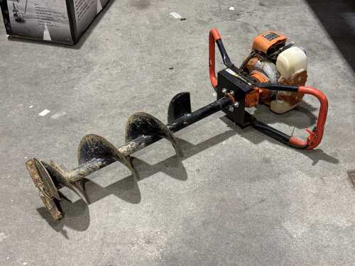 Baumr-AG petrol auger