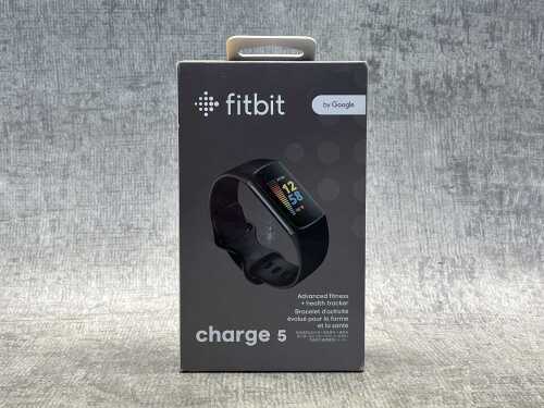 Fitbit Charge 5