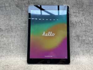 Apple iPad (6th Generation)