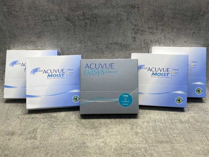 Group of Acuvue contact lenses