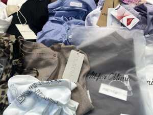 Group of Women's clothing size XS - 5