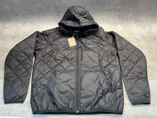 Patagonia Men's Diamond Quilted Bomber Hoodie size XL