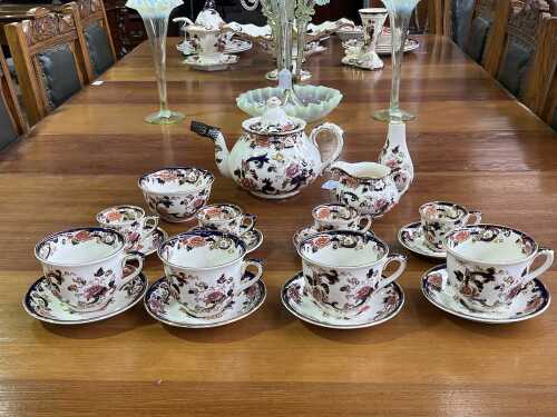 Mason's 'Blue Mandalay' ironstone tea setting for four