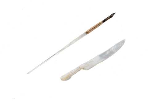 Antique mother of pearl dip pen and knife
