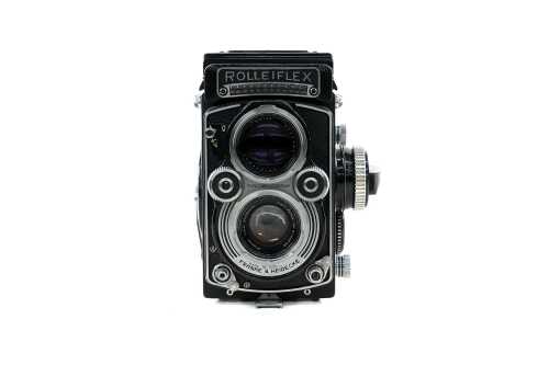 Rolleiflex 3.5F TLR medium format film camera