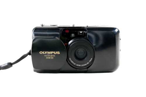 Olympus Infinity Stylus Zoom DLX point and shoot film camera