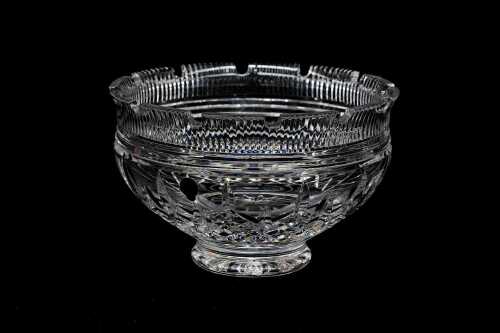 Waterford Lismore Castle cut crystal serving bowl