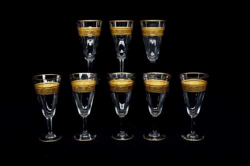 Baccarat 'Acorn' set of eight crystal wine glasses