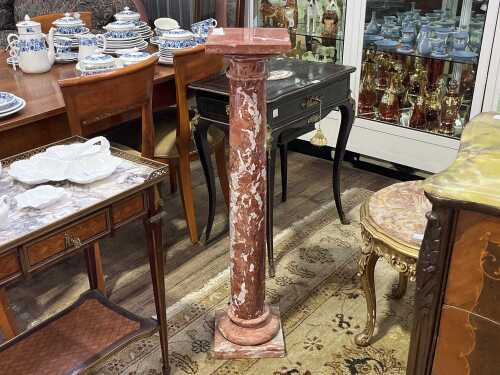 Rouge marble pedestal