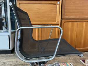 Eames Aluminium Group Management desk chair - 4