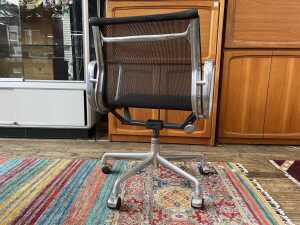 Eames Aluminium Group Management desk chair - 2