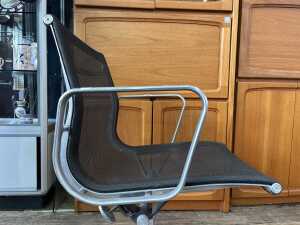 Eames Aluminium Group Management desk chair - 4
