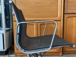 Eames Aluminium Group Management desk chair - 4