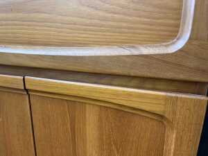 Noblett mid-century teak display cabinet - 7